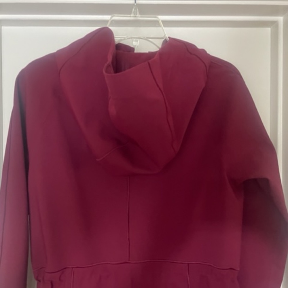 Lululemon Glyde Along Softshell Hooded Jacket Deep Ruby LIKE NEW - Picture 12 of 13